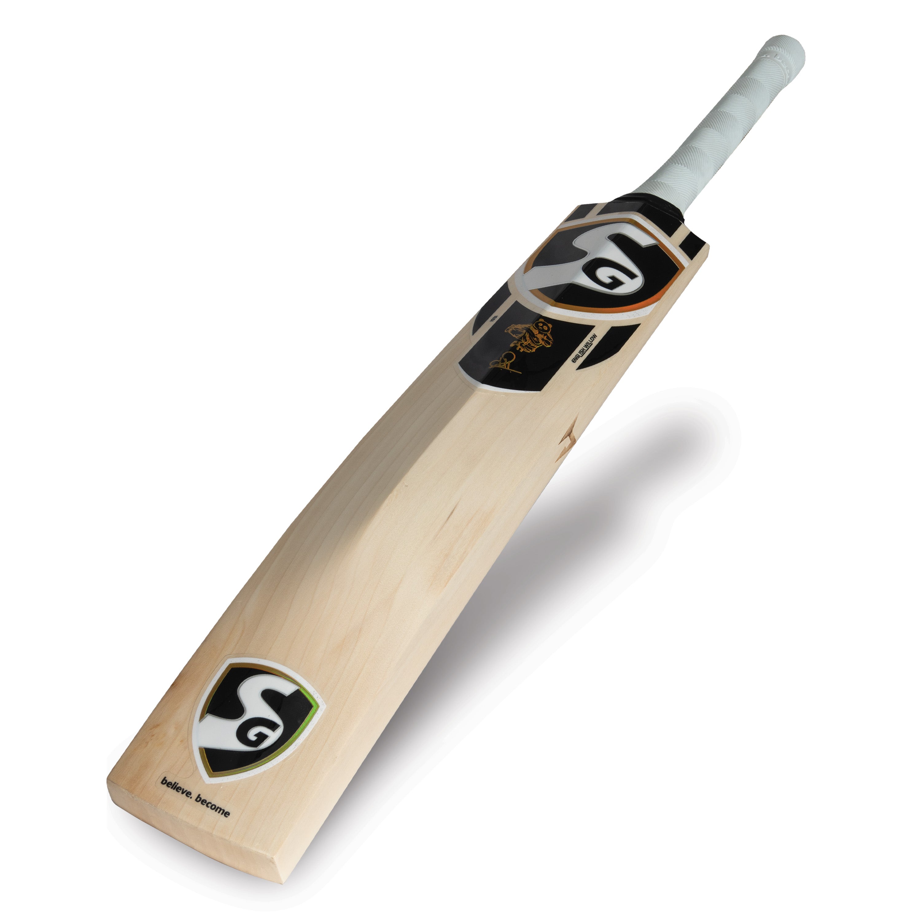 SG HP 33 performance tracking cricket bat with integrated sensor showing grip and handle detail and close up back view